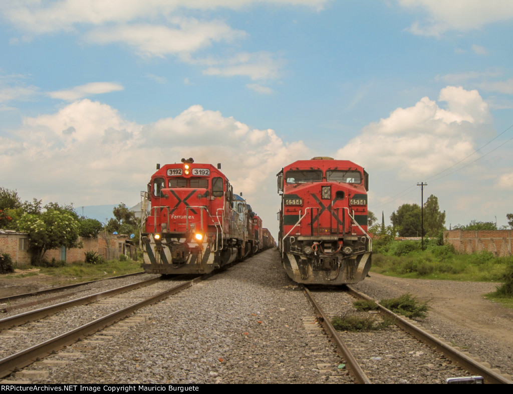 FXE SD40-2 and AC4400 Locomotives